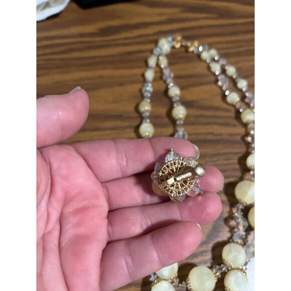Vendome signed vintage crystal beaded double strand necklace and clip earrings - Picture 5 of 8